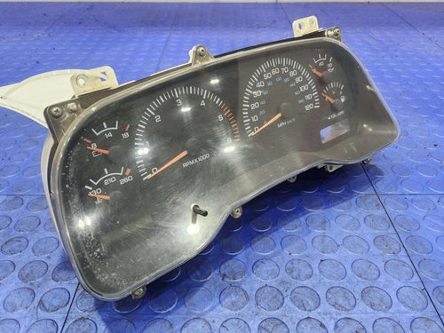 1997 Dodge Dakota Instrument Cluster Speedometer with Tachometer OEM 56009103