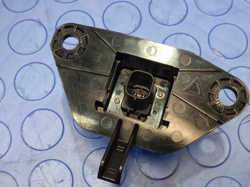 2009-2013 Toyota Highlander Rear View Camera Assembly Genuine OEM 867900E020