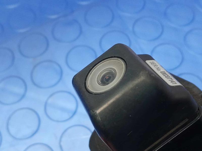 2009-2013 Toyota Highlander Rear View Camera Assembly Genuine OEM 867900E020