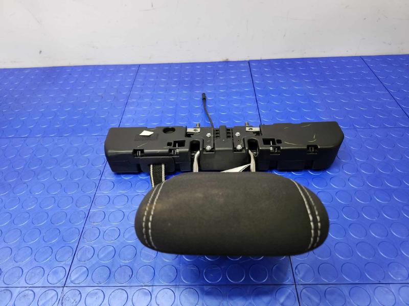 2021 Chrysler Voyager Headrest