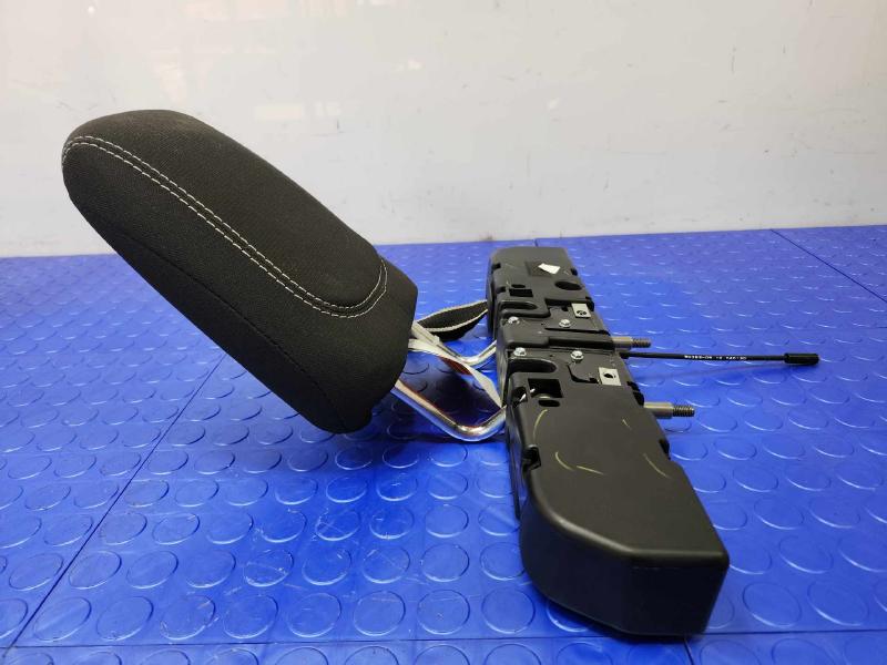 2021 Chrysler Voyager Headrest