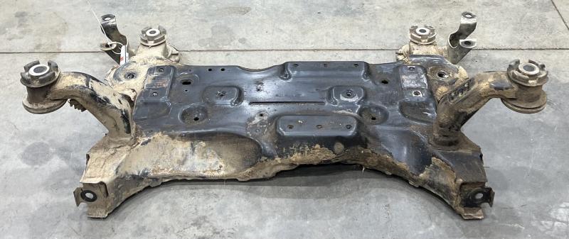 2013 Chrysler Town & Country Crossmember/Cradle/Undercarria