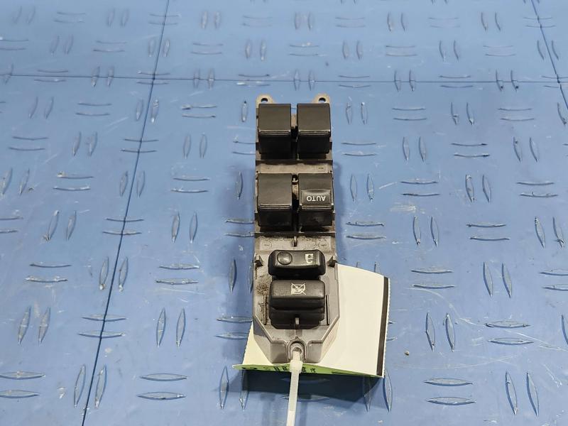 2013 Toyota Camry Door Switch Front