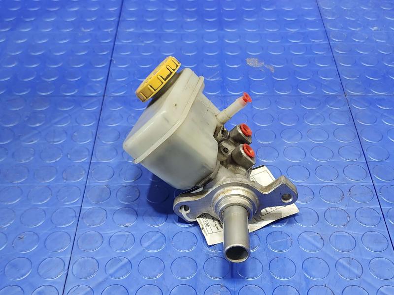 2013 Subaru Crosstrek Master Cylinder
