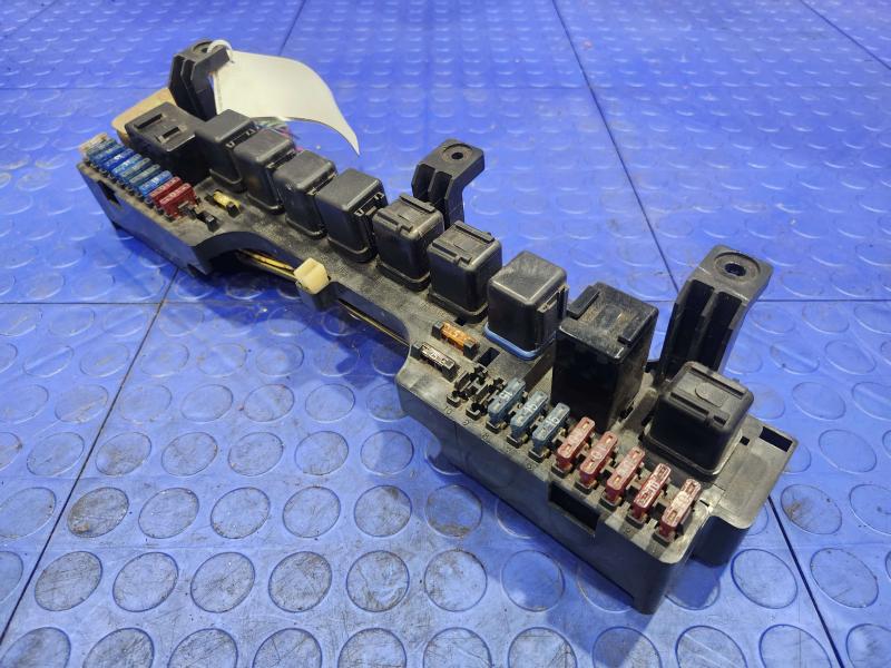 1988-1993 Isuzu NPR OEM Cabin Fuse Box Relay Junction Block Genuine