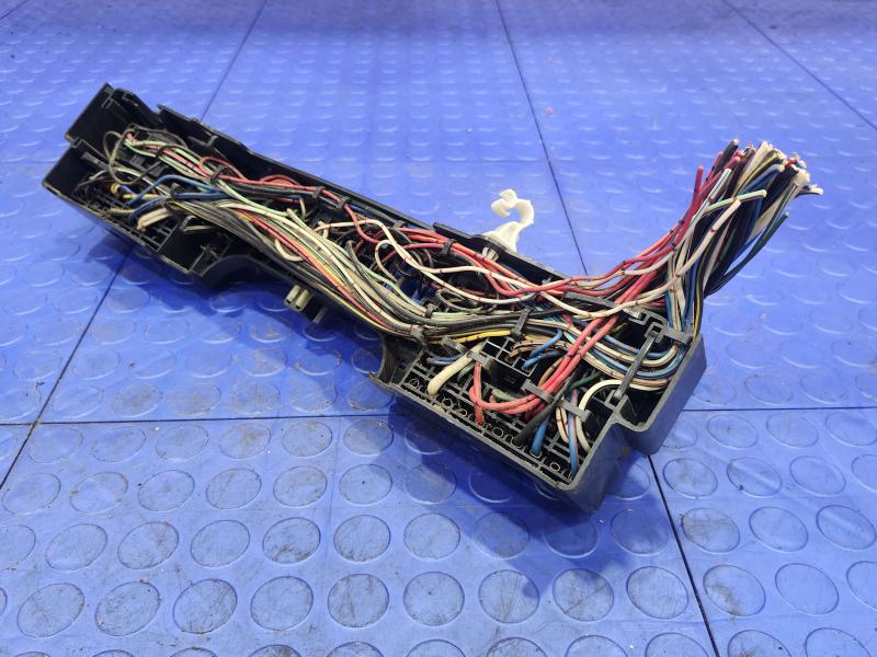 1988-1993 Isuzu NPR OEM Cabin Fuse Box Relay Junction Block Genuine