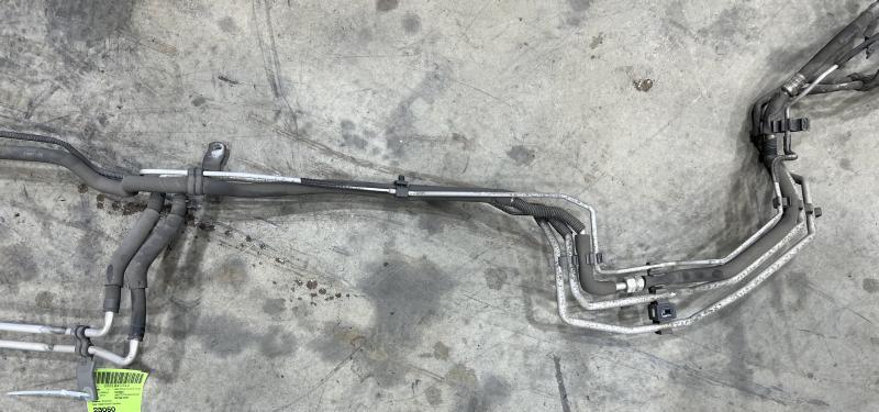 2010 - 2012 Toyota Highlander Rear AC Hoses Line Assembly OEM