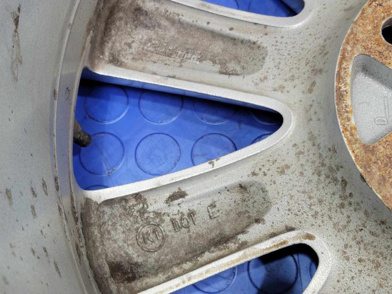2009 Volkswagen Tiguan Wheel