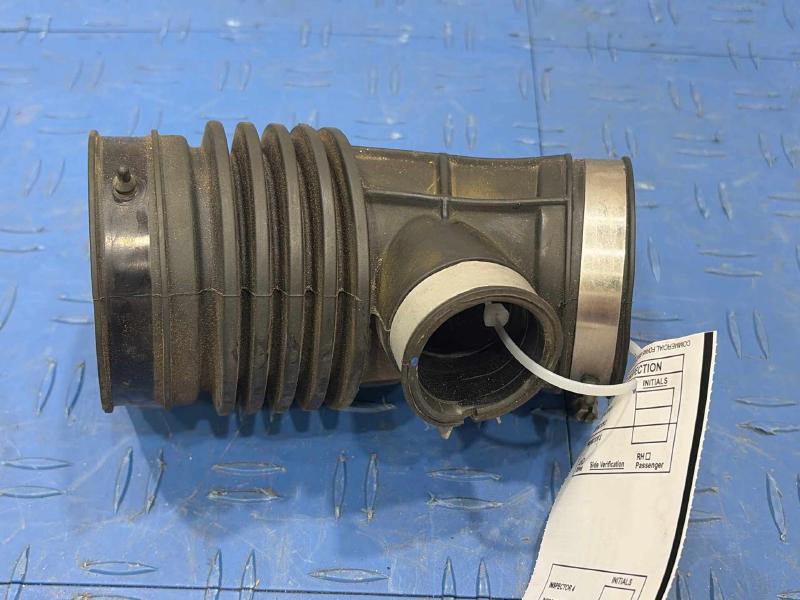 2015 Nissan Rogue Air Intake Tube/Resonator
