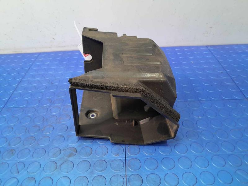 2018 Volvo S90 Battery Box Front Genuine OEM Part 31479621