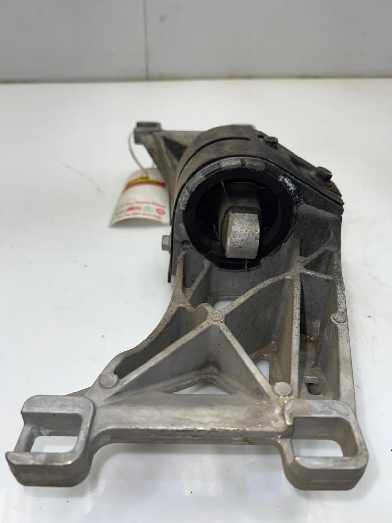 2010 - 2015 Jaguar XF 3.0L 5.0L Supercharged Transmission Crossmember OEM C2D41711