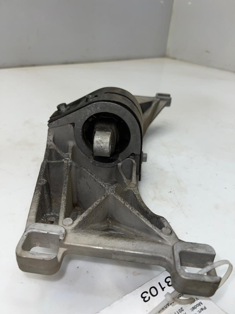 2010 - 2015 Jaguar XF 3.0L 5.0L Supercharged Transmission Crossmember OEM C2D41711