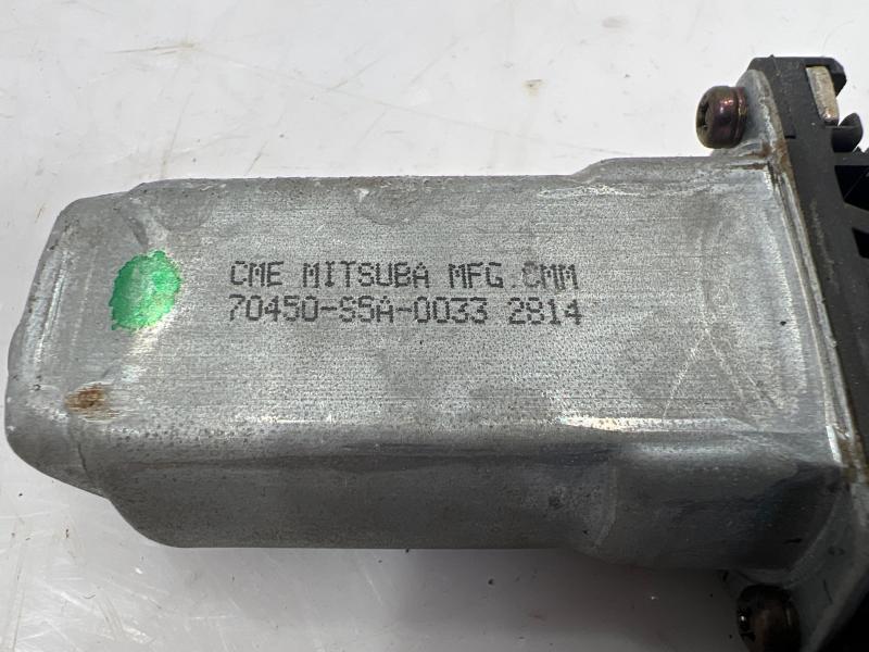 2002 - 2006 Honda CRV Sunroof Motor OEM 70450S5AJ01