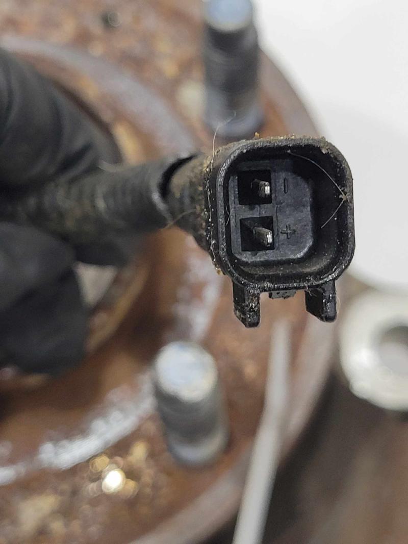 2012 Buick Verano Spindle Knuckle Front