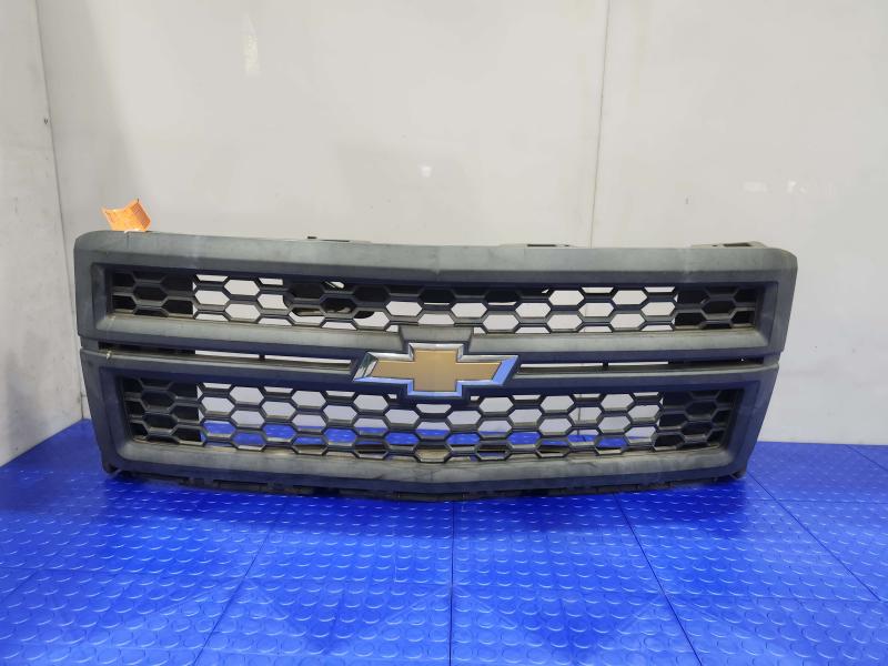 2014 Chevrolet Silverado 1500 Grille