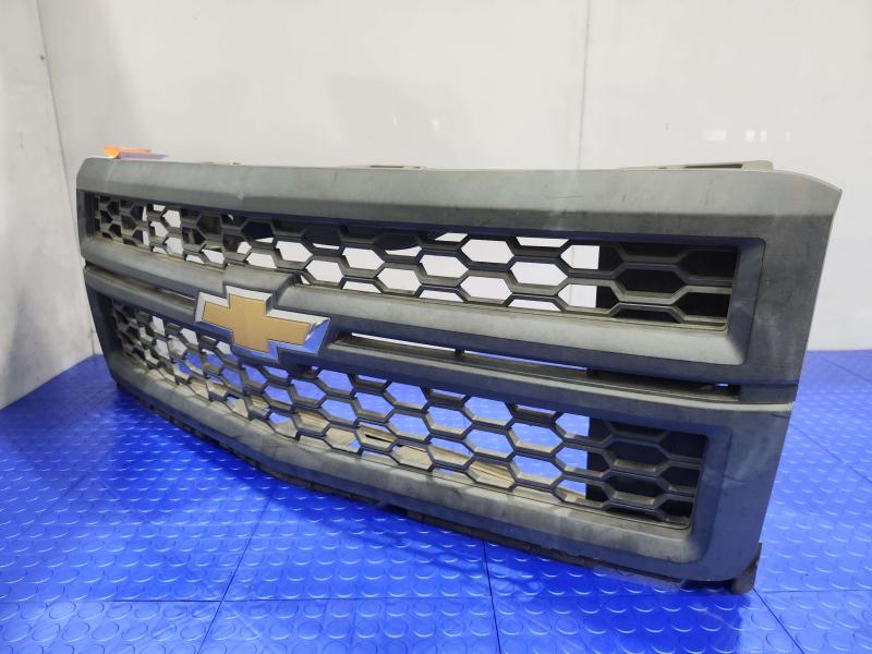 2014 Chevrolet Silverado 1500 Grille