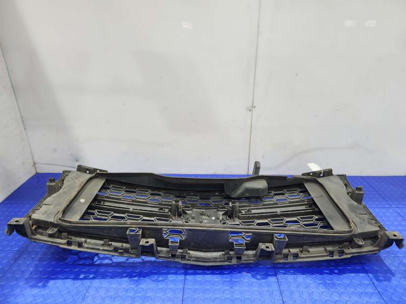 2014 Chevrolet Silverado 1500 Grille