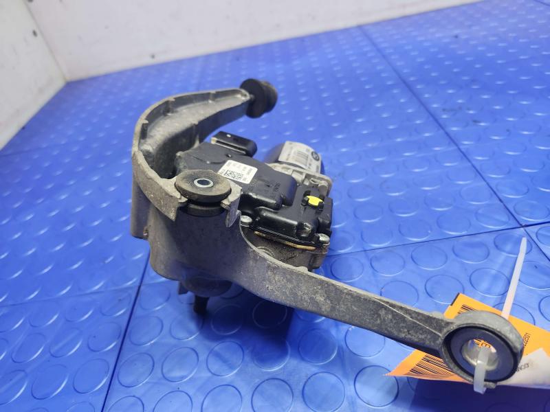 2015 Ford Transit Connect Wiper Motor Front