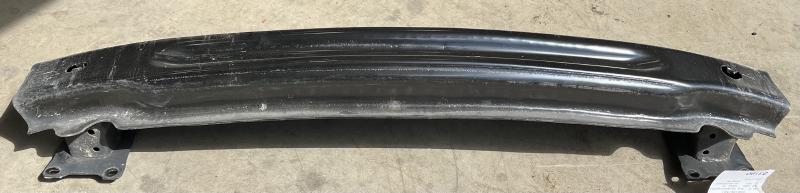2013 Volkswagen Passat Rear Bumper Reinforcement