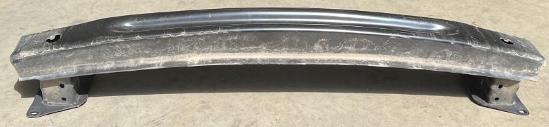 2013 Volkswagen Passat Rear Bumper Reinforcement