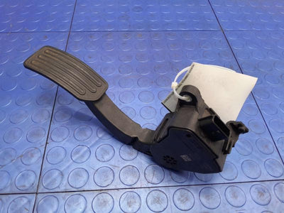 2019 Nissan Sentra Pedal Assembly