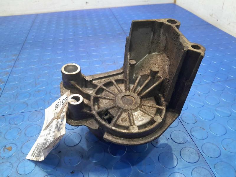 2004 Toyota Tundra Engine Belt Tensioner