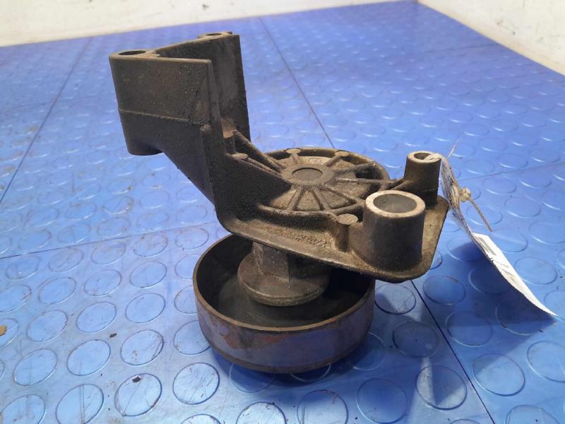 2004 Toyota Tundra Engine Belt Tensioner