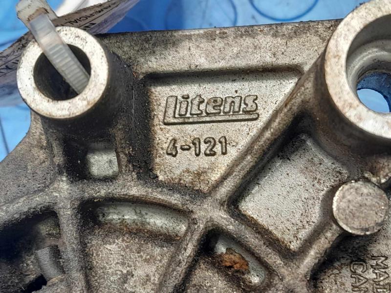 2004 Toyota Tundra Engine Belt Tensioner