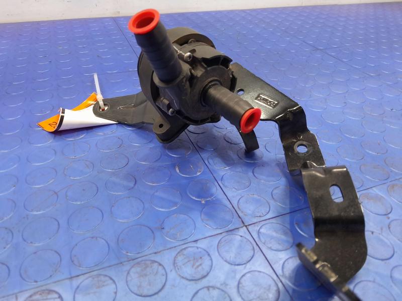 2022 Ford Maverick Coolant Pump