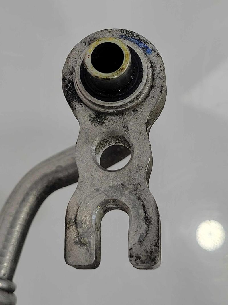 2015 - 2017 Chrysler 200 2.4L AC Discharge Hose / Suction Hose OEM 68103140AB
