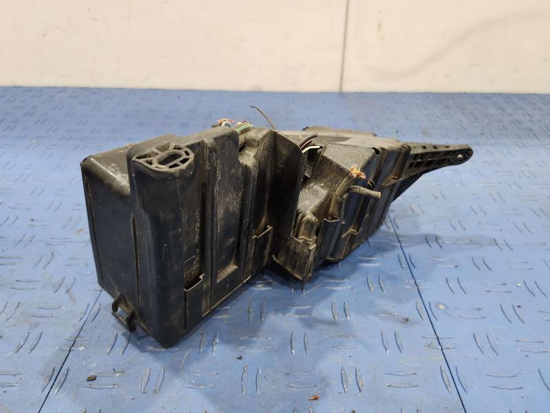 2002 Toyota Camry Engine Fuse Box