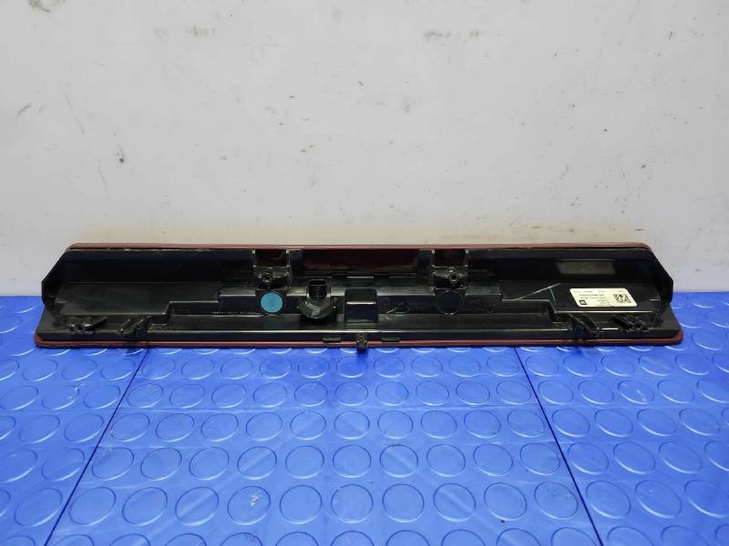 2020 GMC Sierra 1500 3Rd Brake Light Avoidance Lamp