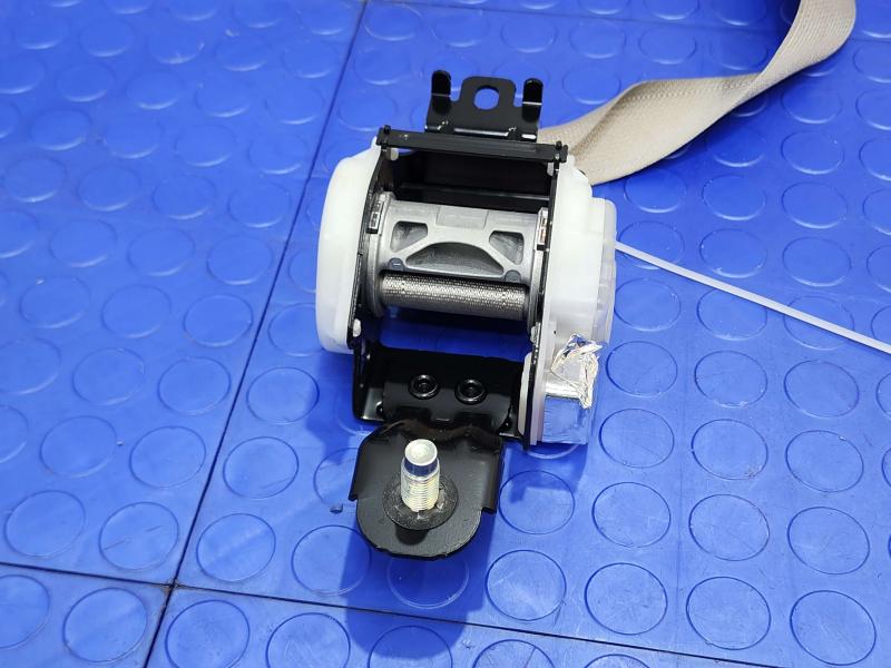 2014 Acura RLX Front Seat Belt