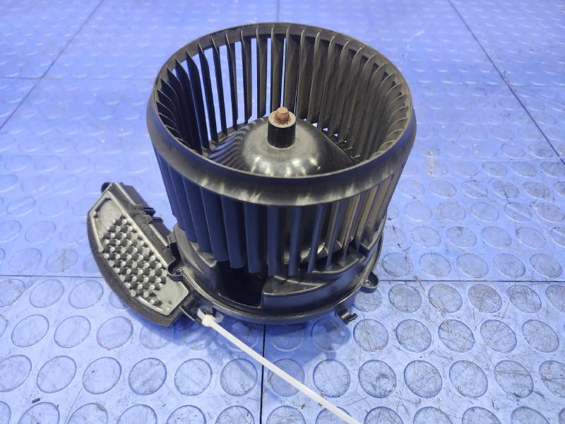 2017 MINI Cooper Blower Motor