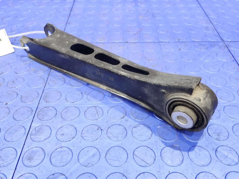 2016 Cadillac ATS Lower Control Arm Rr
