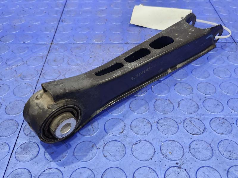 2016 Cadillac ATS Lower Control Arm Rr