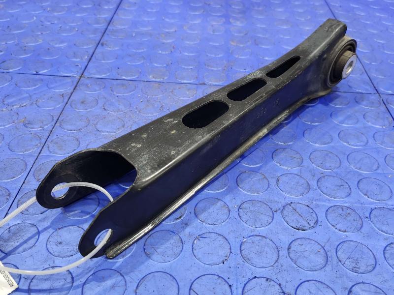 2016 Cadillac ATS Lower Control Arm Rr