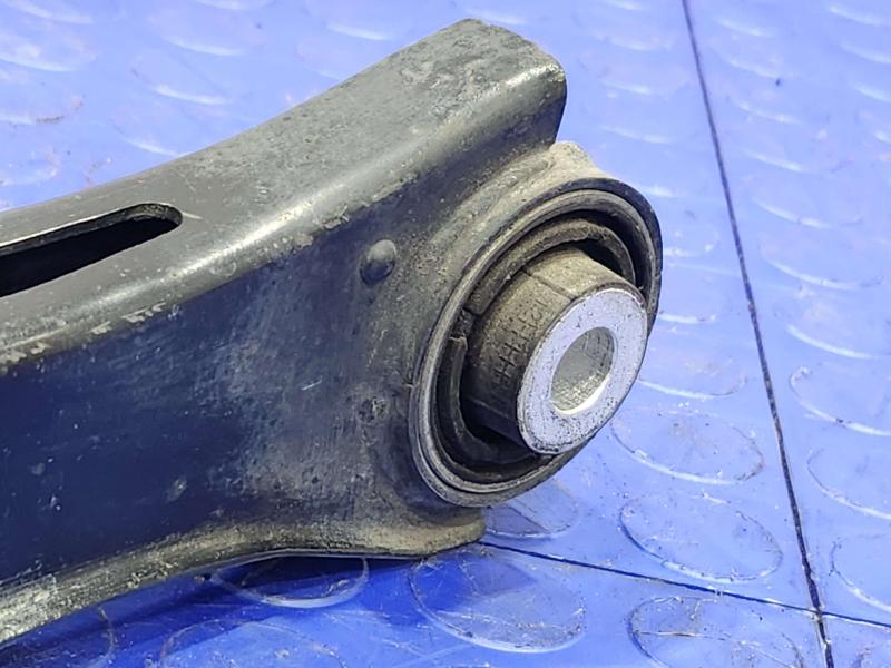 2016 Cadillac ATS Lower Control Arm Rr