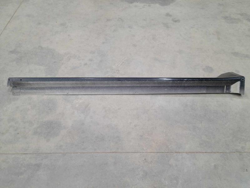 2016 Mitsubishi Lancer Rocker Moulding