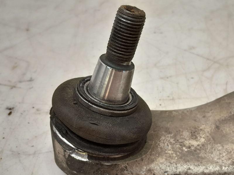 2014 Mercedes CLA-Class Lower Control Arm Front