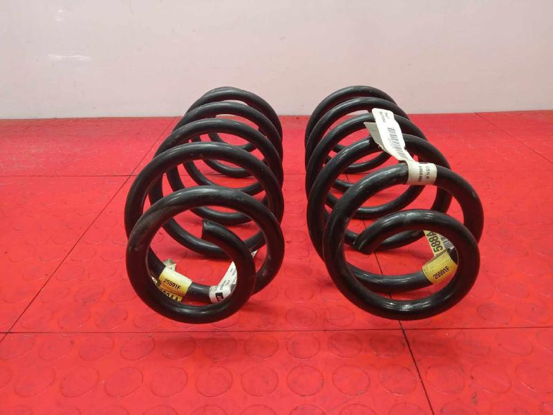 2016 Chrysler 200 Coil/Air Spring