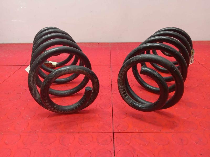 2016 Chrysler 200 Coil/Air Spring