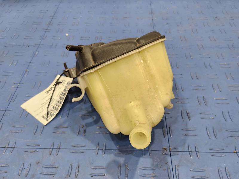 2010 Mercedes ML-Class Coolant Recovery Bottle