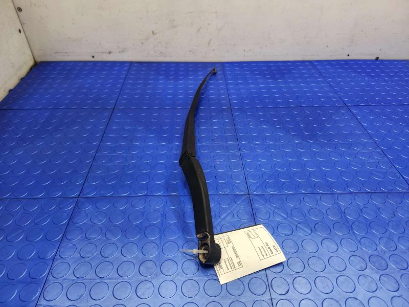 2013 Infiniti FX35 Wiper Arm