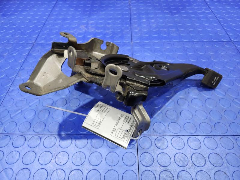 2010-2015 Toyota Prius Parking Brake Lever Pedal Assembly OEM 46200-47070