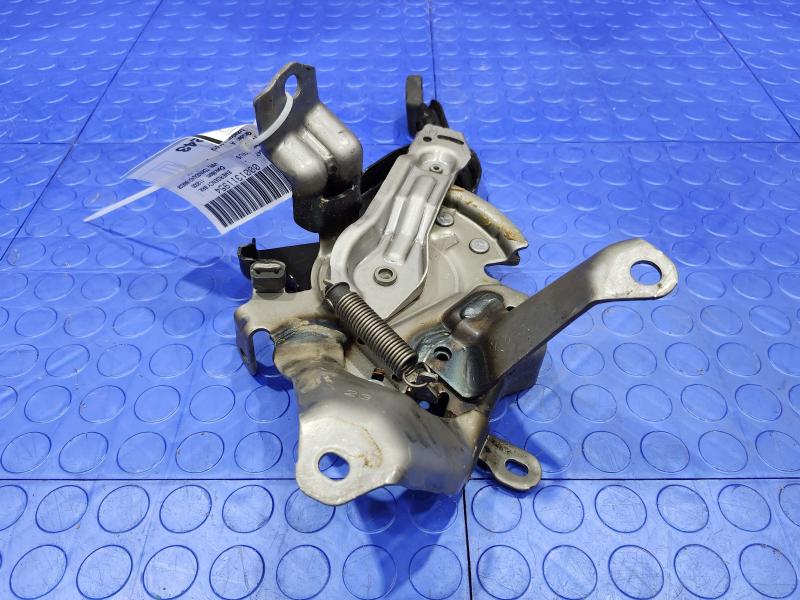 2010-2015 Toyota Prius Parking Brake Lever Pedal Assembly OEM 46200-47070