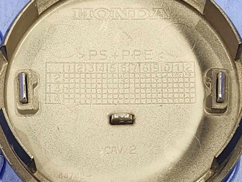 2013 Honda Civic Center Cap