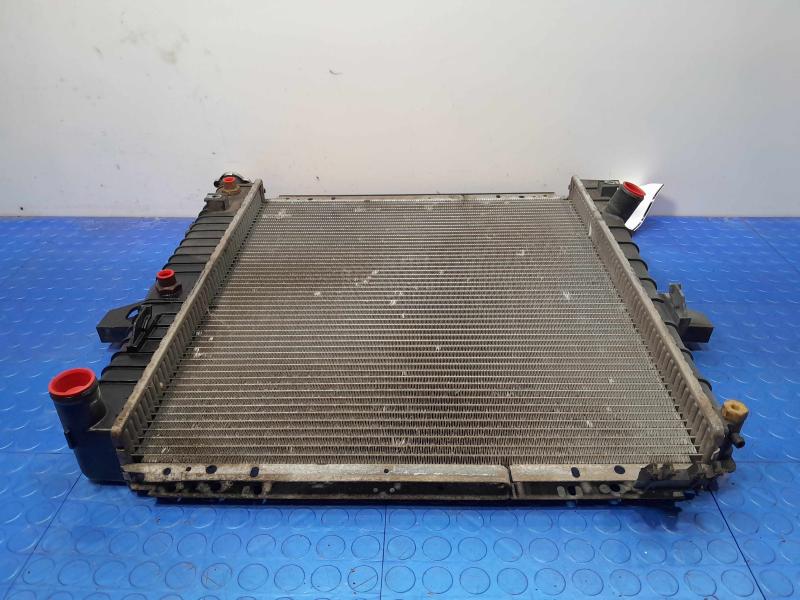 2005 Ford Explorer Radiator
