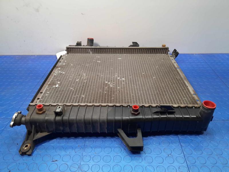 2005 Ford Explorer Radiator