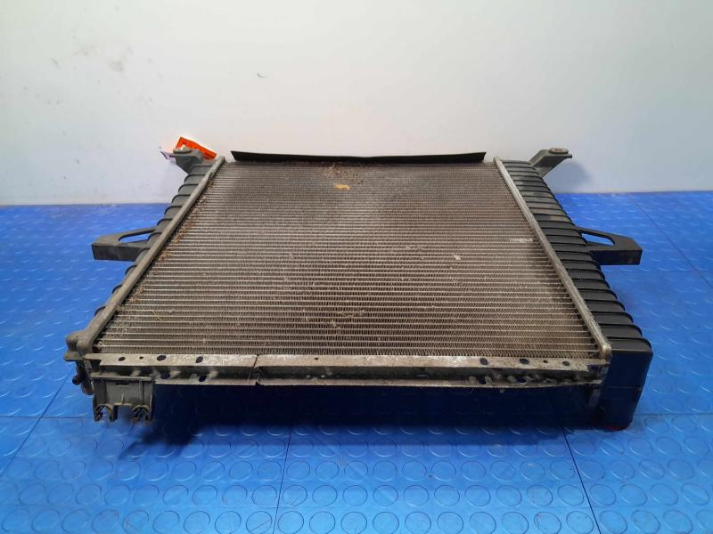 2005 Ford Explorer Radiator